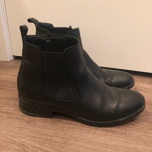 Leather Aldo Chelsea Boot